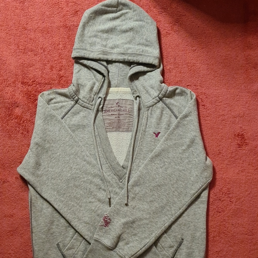 American eagle sz M grey hoodie